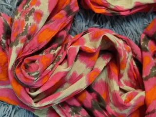 Pañuelo Mango estampado