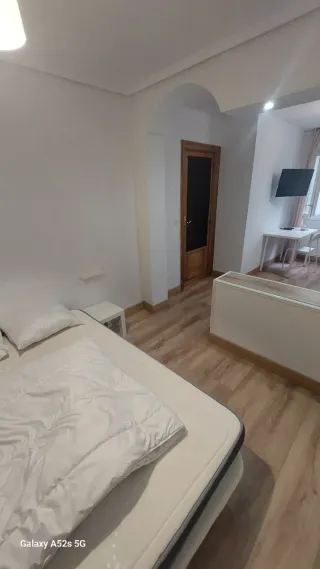 Habitación en piso compartido.