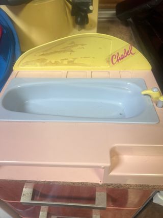 Dormitorio cenicienta Chanel + bañera para piezas