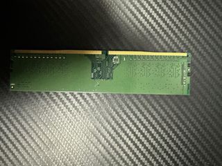 Crucial 4GB DDR4-2400 UDIMM RAM#7540B4