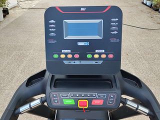 Cinta de correr BH RS800 20 km/h 15% inclinación