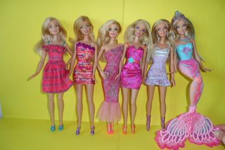 Lotto 6 Barbie originali Mattel gioco collezione