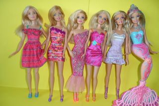 Lotto 6 Barbie originali Mattel gioco collezione