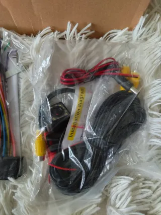 Pantalla y Cámara para Coche