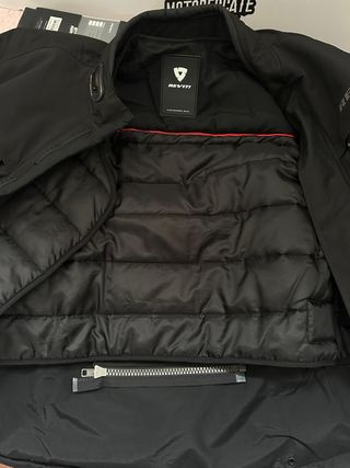 Chaqueta Revit Talla L con forro nueva