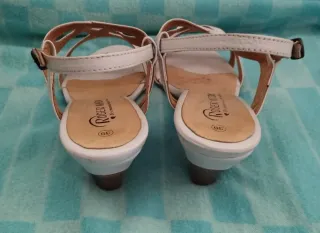 Sandalias Roger Milton Blancas Talla 39