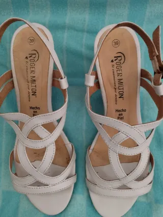 Sandalias Roger Milton Blancas Talla 39