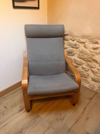 Butaca Poäng Ikea Madera y Tela Gris
