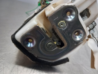 CERRADURA PUERTA TRASERA IZQUIERDA MAZDA 6 FAMILI