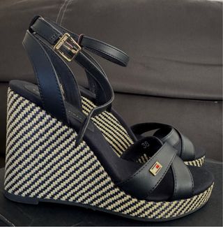 Sandalias cuña Tommy Hilfiger nuevas