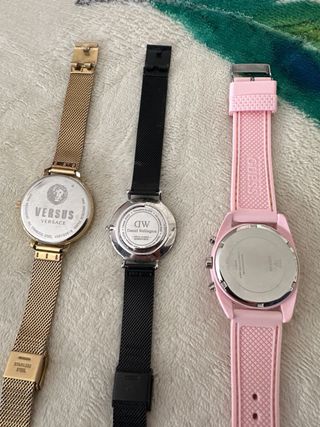 Lote 3 Relojes Mujer: Dorado, Negro, Rosa