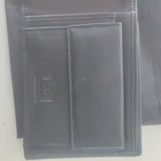 Portafoglio Mario Valentino nero in pelle