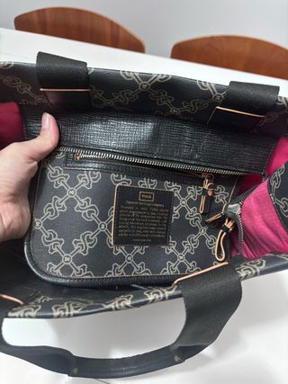 2 bolsos Tous y Michael kors piel
