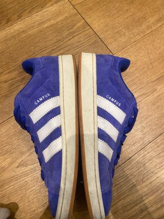 Adidas Campus azules y negras