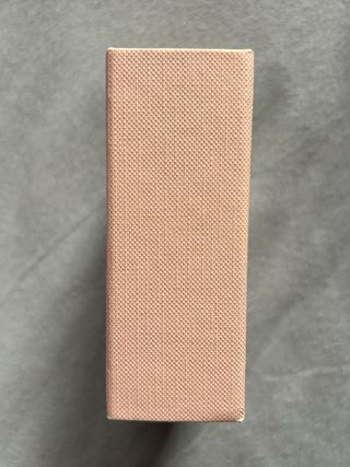 2 pulseras Marina García en diferentes tonos.