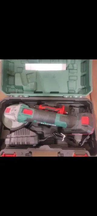 Radial y taladro atornillador