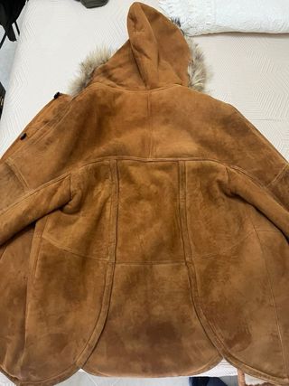 Montone color cammello