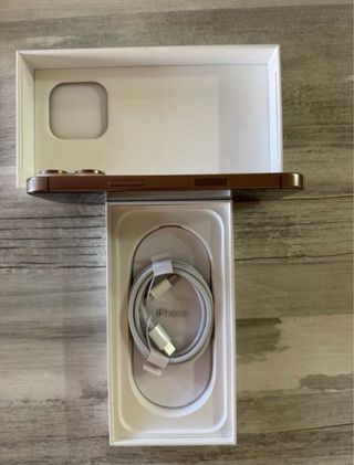 iPhone 16 Pro 512GB Oro
