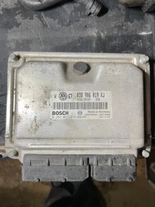 Centralita Bosch Seat León 130 TDI