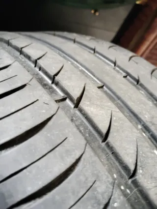 Neumáticos Michelin Pilot Sport 245/40/zr19