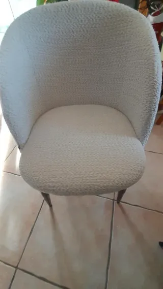 Silla Bouclette Blanca Patas Madera