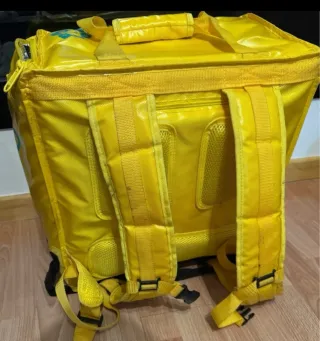 Mochila Glovo Amarilla