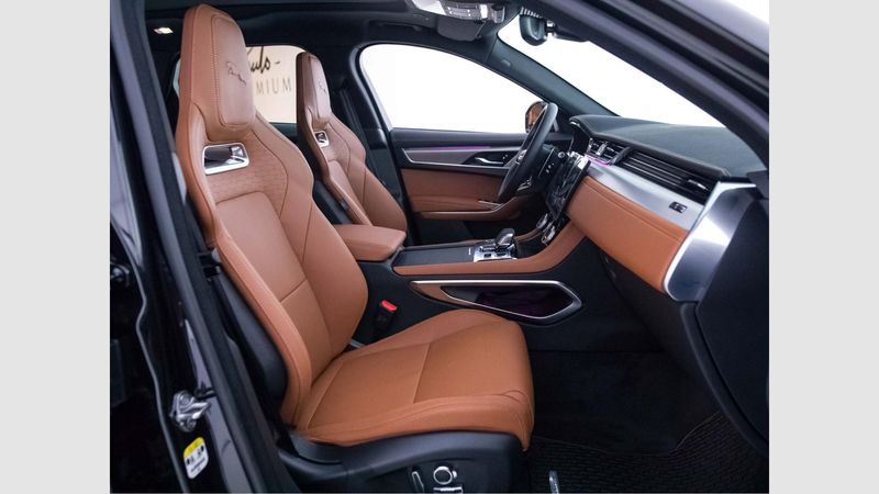 Jaguar F-Pace 2.0D I4 AWD Auto MHEV R-Dynamic S 2024, foto 10