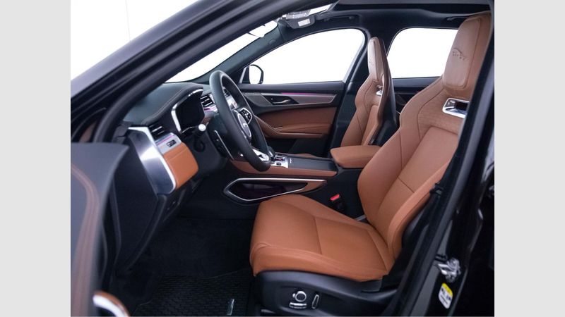 Jaguar F-Pace 2.0D I4 AWD Auto MHEV R-Dynamic S 2024, foto 25