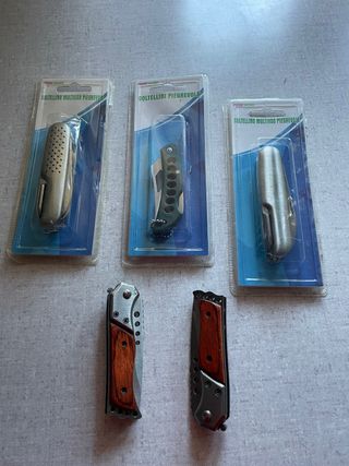 Coltellino multiuso pieghevole