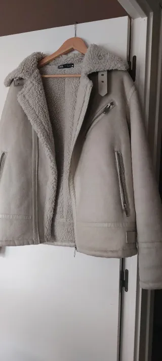 Cazadora velour beige