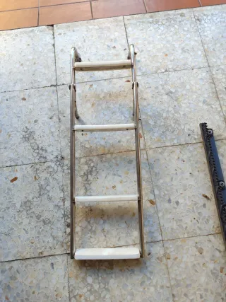 Escalera de barco de acero inoxidable