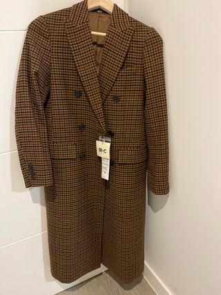 Abrigo largo cuadros UNIQLO mujer