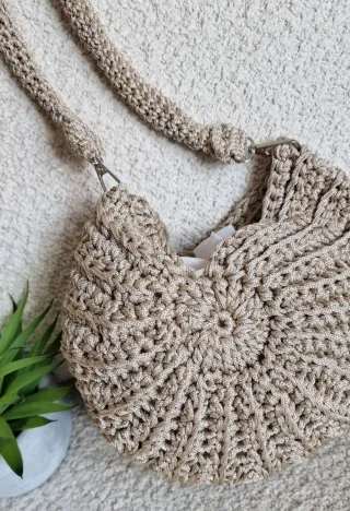 Bolso crochet concha beige dorado NUEVO