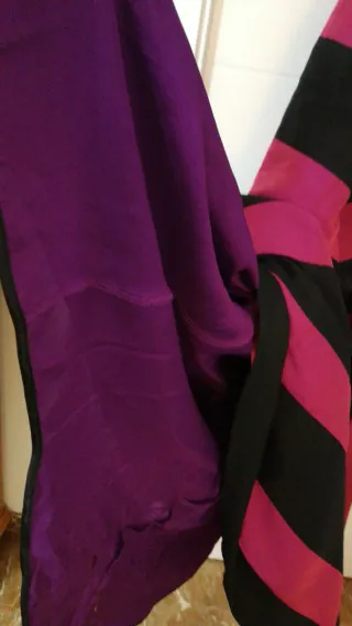 Vestido Adolfo Domínguez Negro y Berenjena