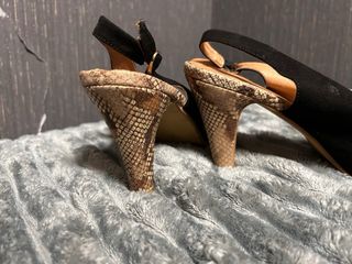 Zapatos de tacón mujer negros y multicolor