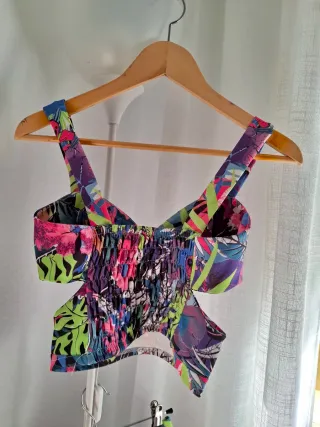Conjunto falda y top estampado tropical