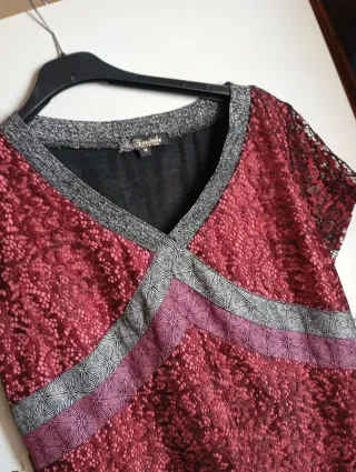 Blusa Marella Talla M Encaje Rojo