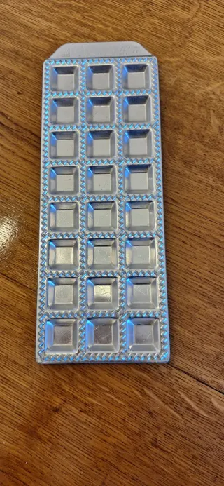 Stampo Ravioli Metallo Argento