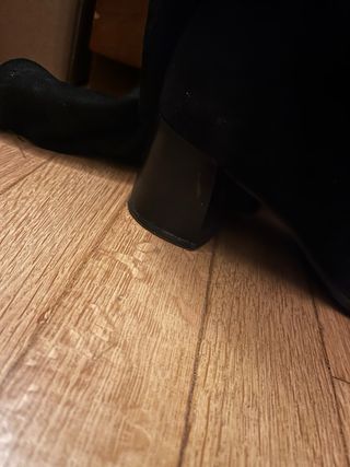 Stivali neri al ginocchio con tacco