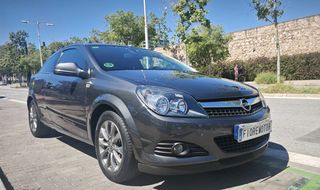 Opel Astra GTC 3P 1.6