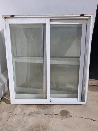 Ventana corredera aluminio blanco