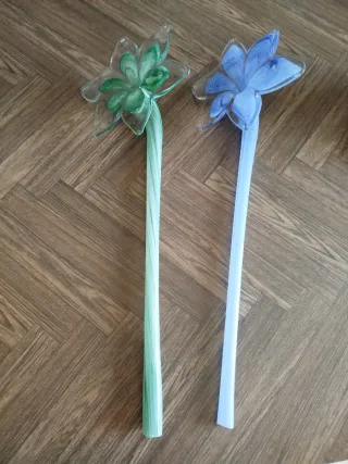 Fiori di vetro decorativi