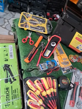 Valigetta da lavoro con utensili