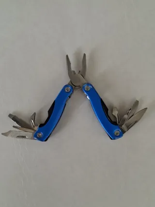 Herramienta Multiusos Azul