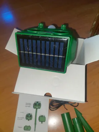 Ahuyentador de animales solar