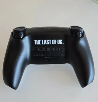 Mando PS5 The Last of Us