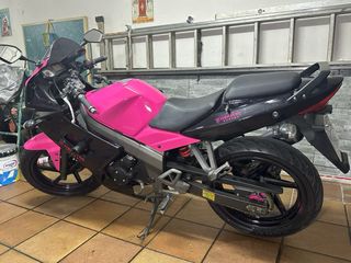 Kymco Quannon 125cc Moto Deportiva