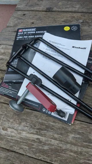 Mesa de sierra Einhell TH-MS 2112 T