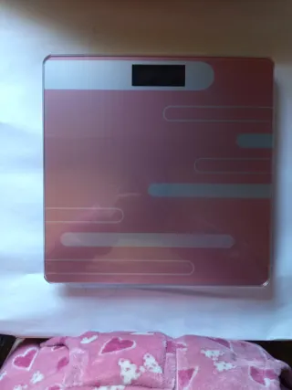 Báscula digital rosa
