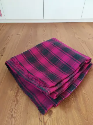 Tessuto a quadri fucsia e nero - 154 cm x 156 cm